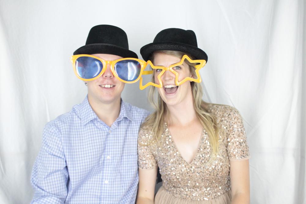 Mr & Mrs Guillen | View more photos from the event at gallery.myphotoboothexperience.co.uk/u/MyPhotoBoothExperienceLtd/Mr-Mrs-Guillen